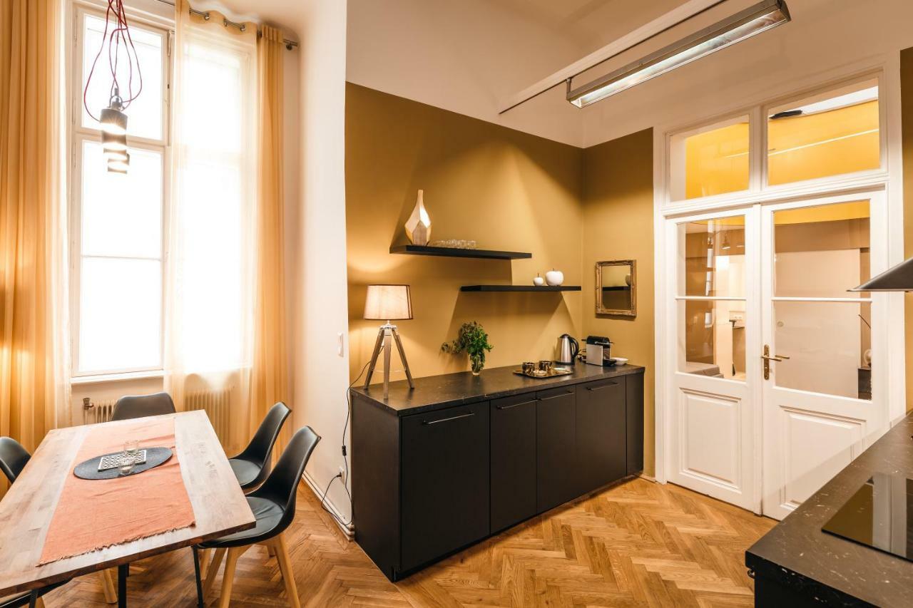 The Temple Apartment Vienna Exterior photo